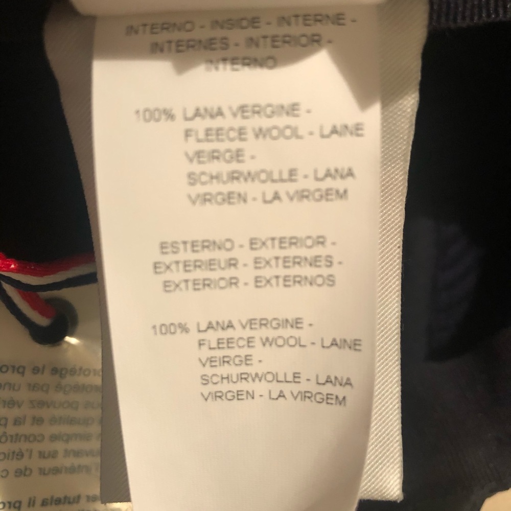 Moncler bundle - Picture 10 of 10